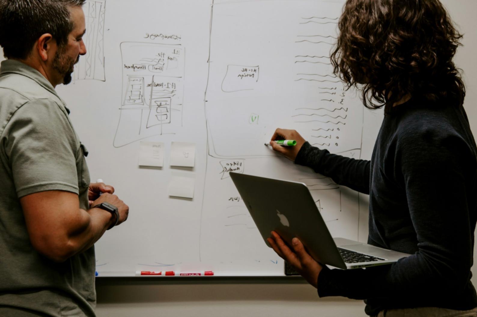 Робоче місце фахівця з моніторингу систем